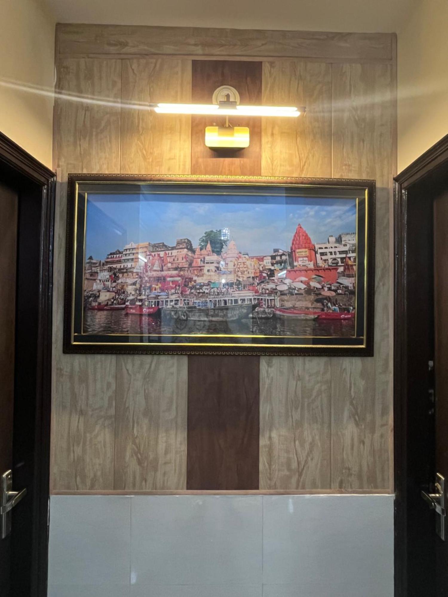 Apartment Kashi Anadam Varanasi