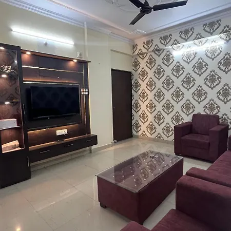 Kashi Anadam Homestay Varanasi Exterior photo